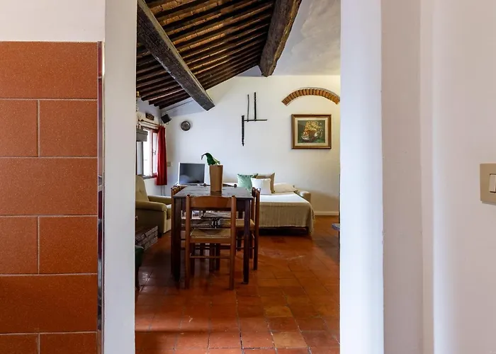 Guesthost - Centro Petite Appartement