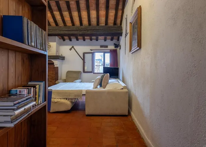 Guesthost - Centro Petite *