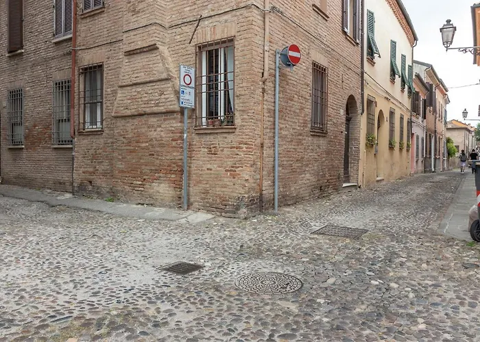 Апартаменты Guesthost - Centro Petite *